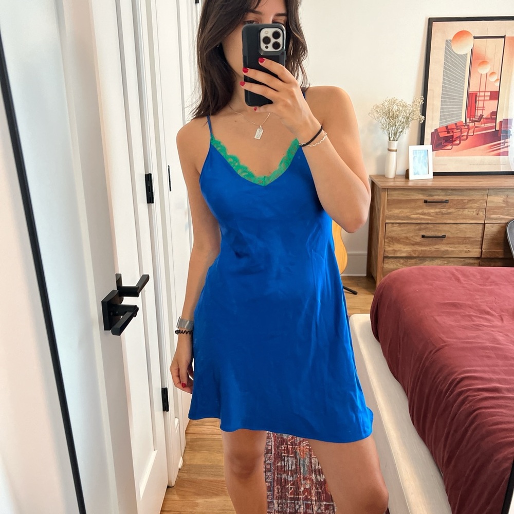 zara blue silky dress with green lace